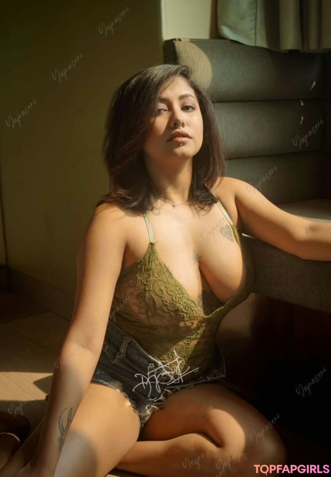 Naakte gelekte OnlyFans-foto van Yajnaseni #1949