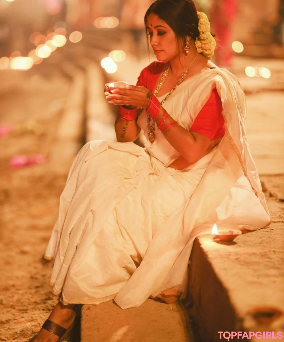 Naakte gelekte OnlyFans-foto van Yajnaseni #1996