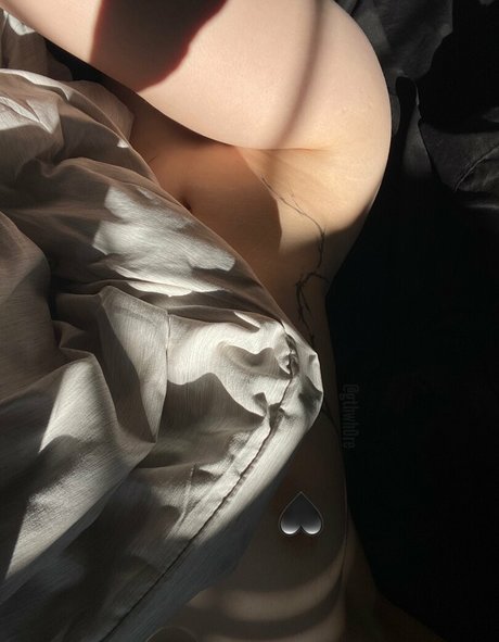 Naakte gelekte OnlyFans-foto van Gthwh0re