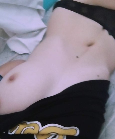 Naakte gelekte OnlyFans-foto van Fre4zy