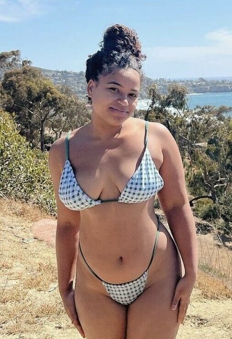 Naakte gelekte OnlyFans-foto van Maddsmaxjesty