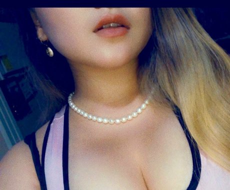 Naakte gelekte OnlyFans-foto van Missthi2