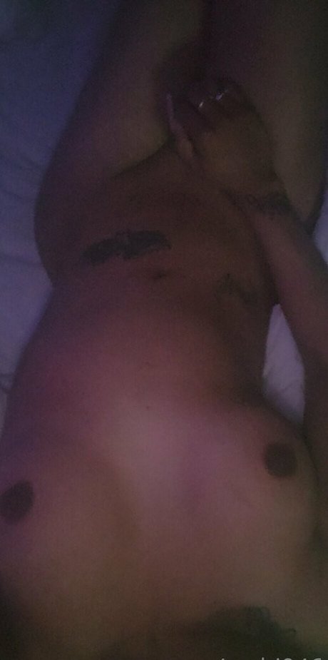 Naakte gelekte OnlyFans-foto van Anahi946