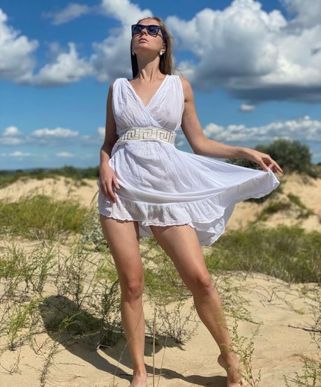 Naakte gelekte OnlyFans-foto van Katmartynova1