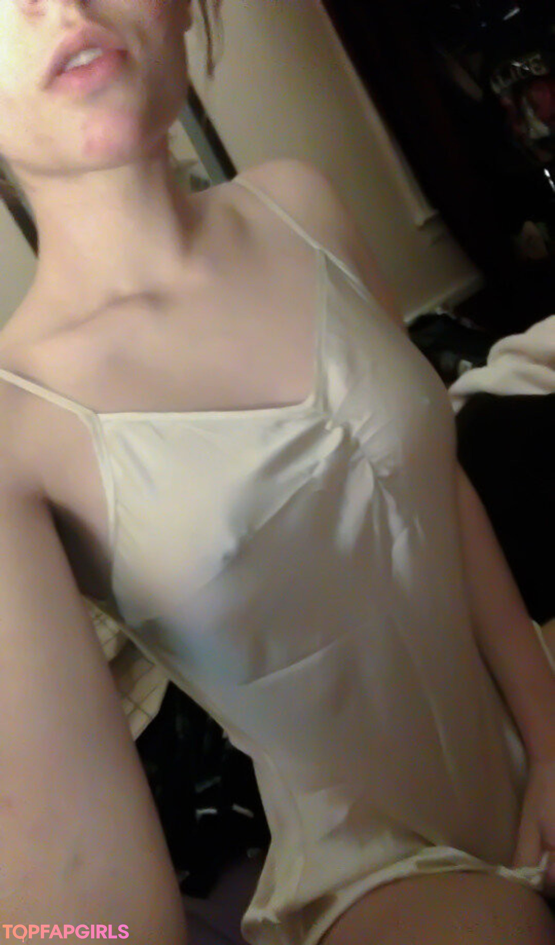 Naakte gelekte OnlyFans-foto van Evergreenosa #10 Naakte gelekte OnlyFans-foto van Evergreenosa #10