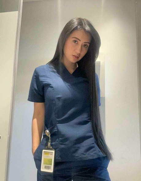 Naakte gelekte OnlyFans-foto van Pilarnurse