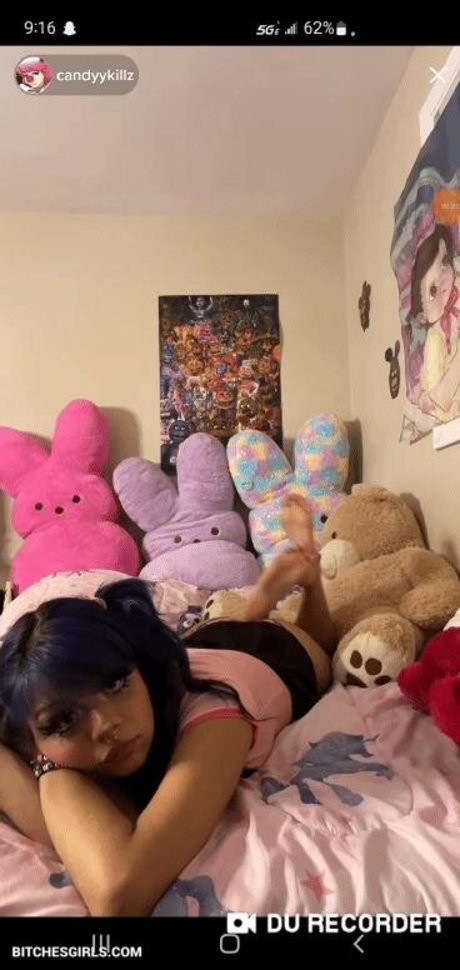 Naakte gelekte OnlyFans-foto van Kittyvanity69