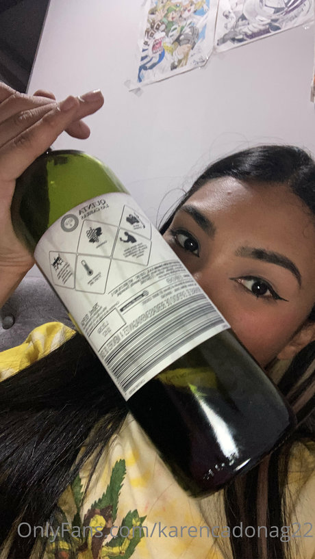 Naakte gelekte OnlyFans-foto van Karen Cardona Garces