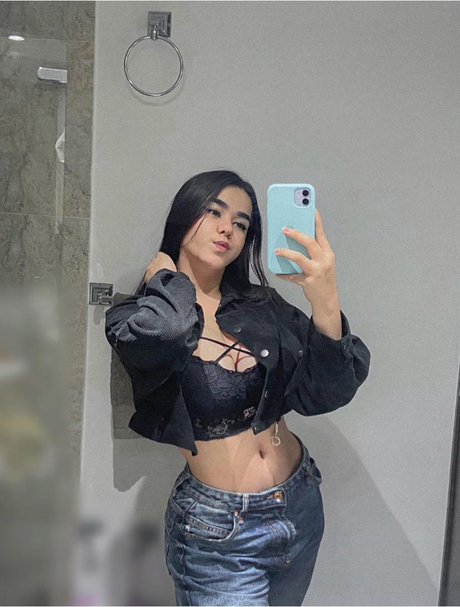 Naakte gelekte OnlyFans-foto van Natalia Beltran