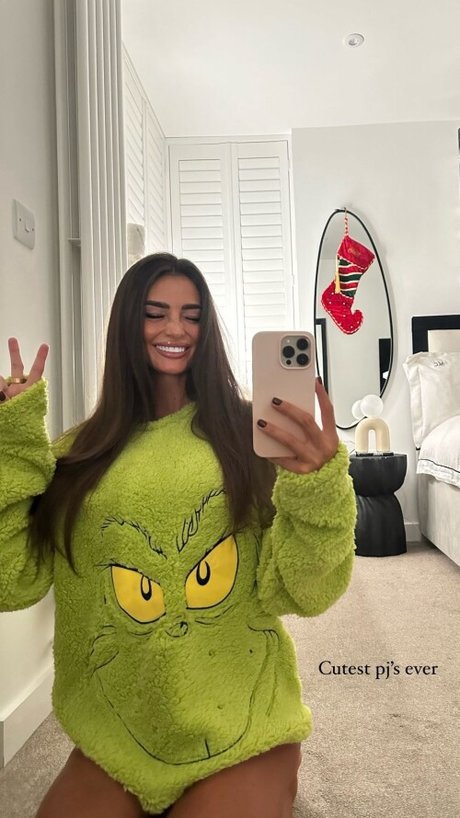Naakte gelekte OnlyFans-foto van Maddy Cheary
