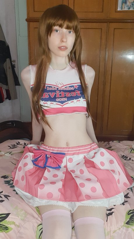 Naakte gelekte OnlyFans-foto van Kiki Glitter Cosplay