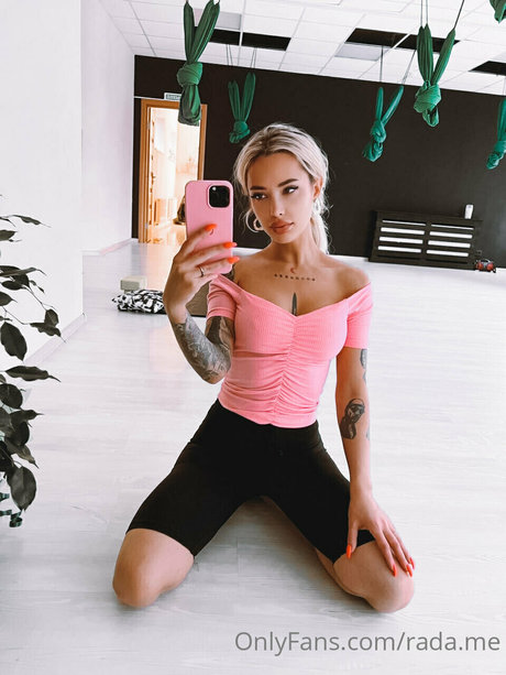 Naakte gelekte OnlyFans-foto van Kitanaa