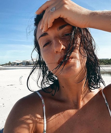 Naakte gelekte OnlyFans-foto van Delaantiguamaria