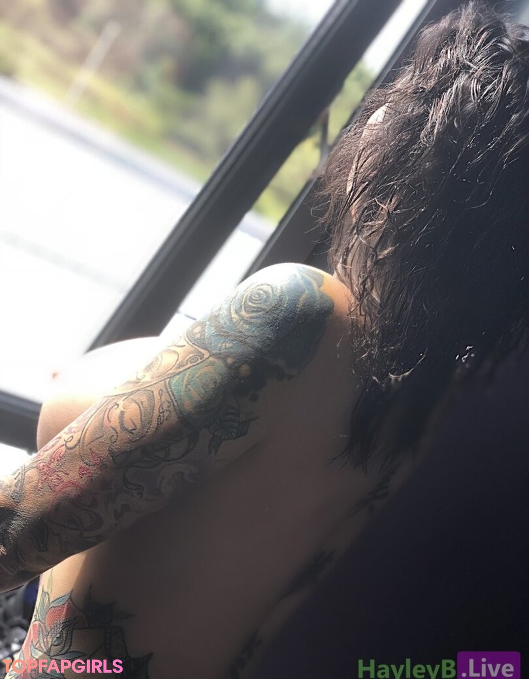 Naakte gelekte OnlyFans-foto van Ms Hayley B #1179