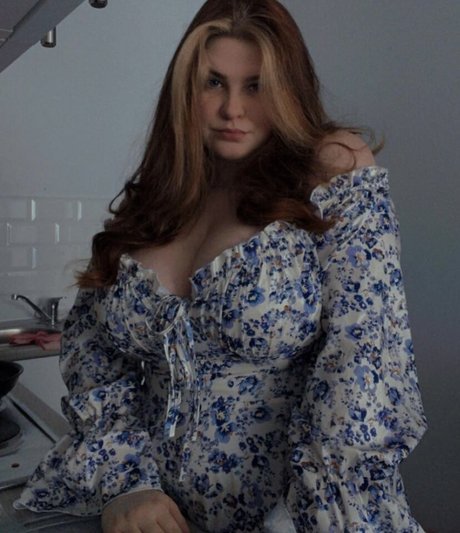Naakte gelekte OnlyFans-foto van Aimee