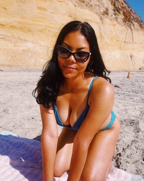 Naakte gelekte OnlyFans-foto van Aly8008cat