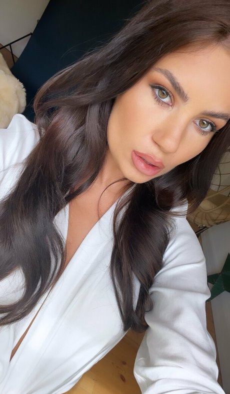 Chyna