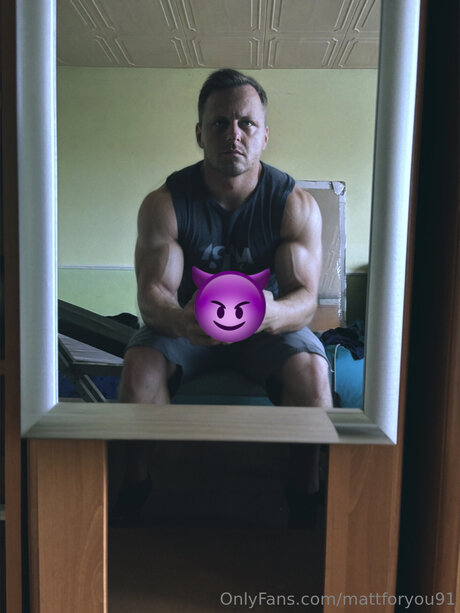 Naakte gelekte OnlyFans-foto van Mattforyou91