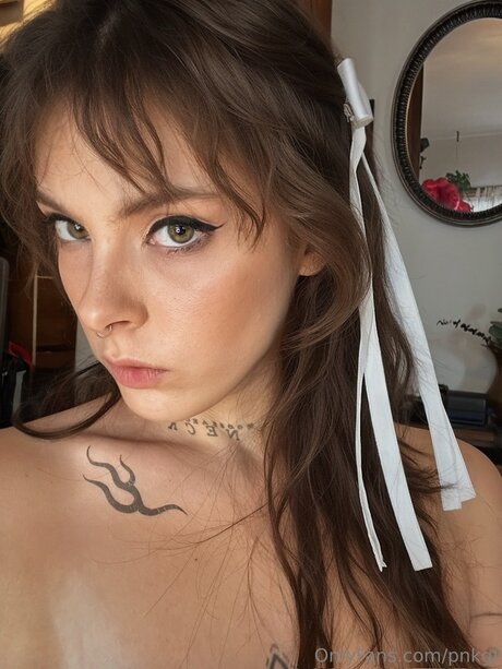 Naakte gelekte OnlyFans-foto van Pnkgf