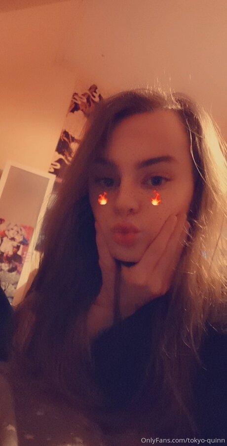 Naakte gelekte OnlyFans-foto van Tokyo Quinn
