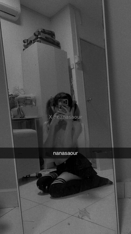 Naakte gelekte OnlyFans-foto van Qishpwishh