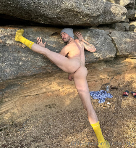 Naakte gelekte OnlyFans-foto van Mistercalix
