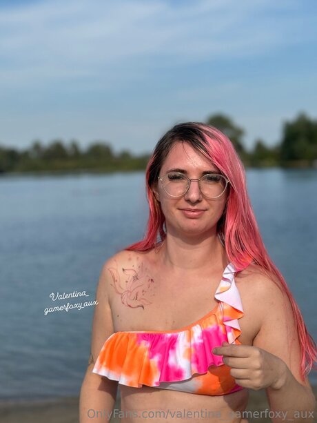 Valentina Gamerfoxy Aux