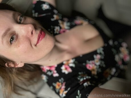 Naakte gelekte OnlyFans-foto van Ooooooo0000