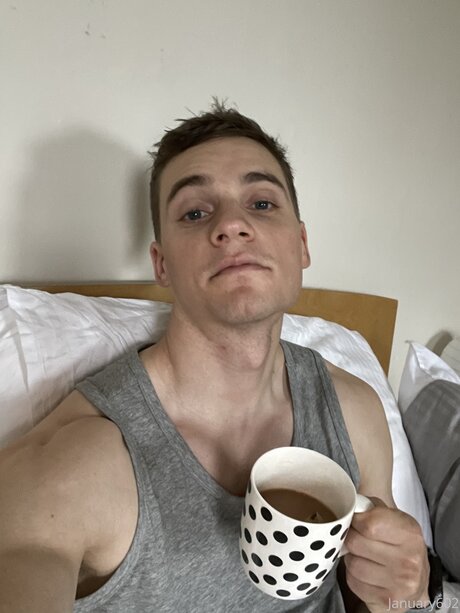 Naakte gelekte OnlyFans-foto van January602