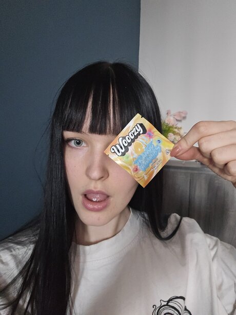 Naakte gelekte OnlyFans-foto van Ameliariven