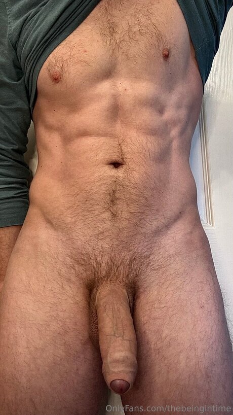 Naakte gelekte OnlyFans-foto van Thebeingintime