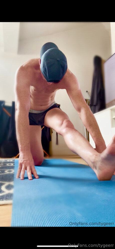 Naakte gelekte OnlyFans-foto van Tygeerr