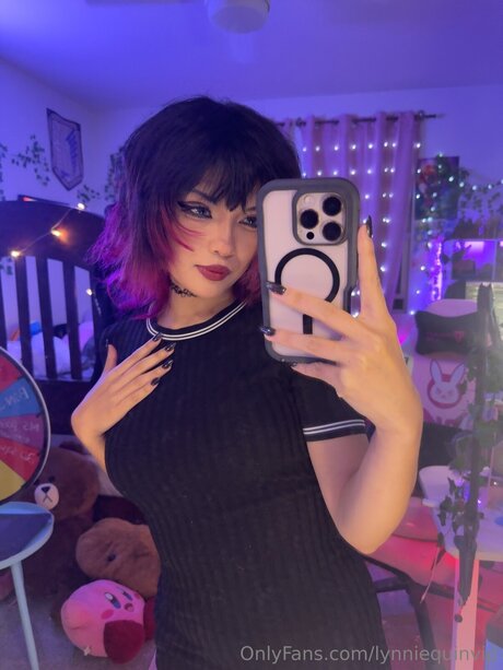 Naakte gelekte OnlyFans-foto van Lynniequinvip