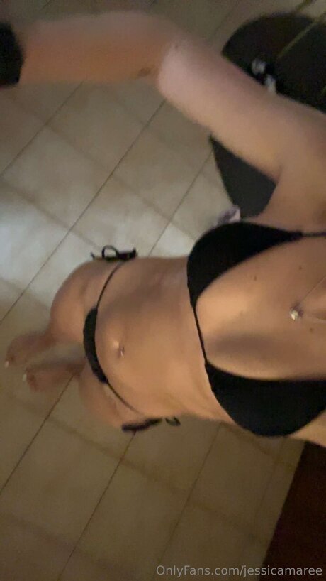 Naakte gelekte OnlyFans-foto van Jessicamaree