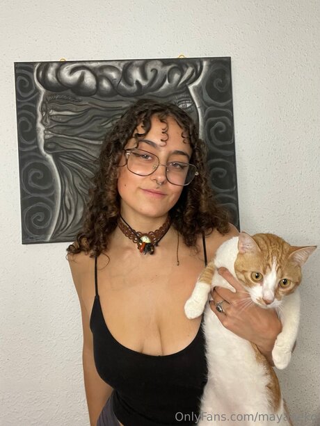 Naakte gelekte OnlyFans-foto van Maya Morocha