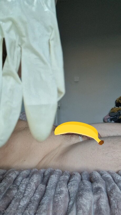 Naakte gelekte OnlyFans-foto van Bigdickmikey1