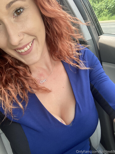 Naakte gelekte OnlyFans-foto van Lushlex69