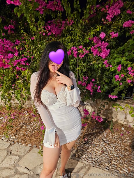 Naakte gelekte OnlyFans-foto van Victoria Lux 22