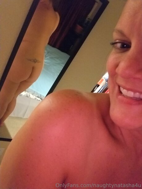 Naughtynatasha4u