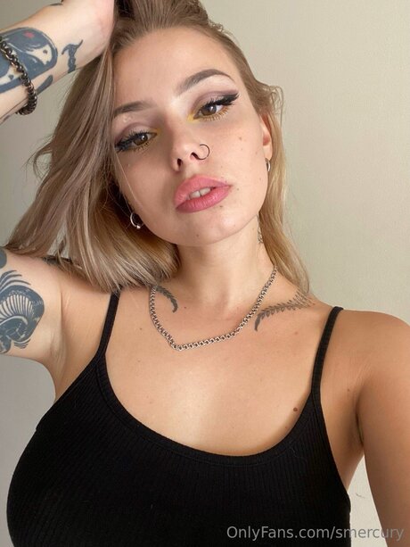 Naakte gelekte OnlyFans-foto van Sweetmercuryfree