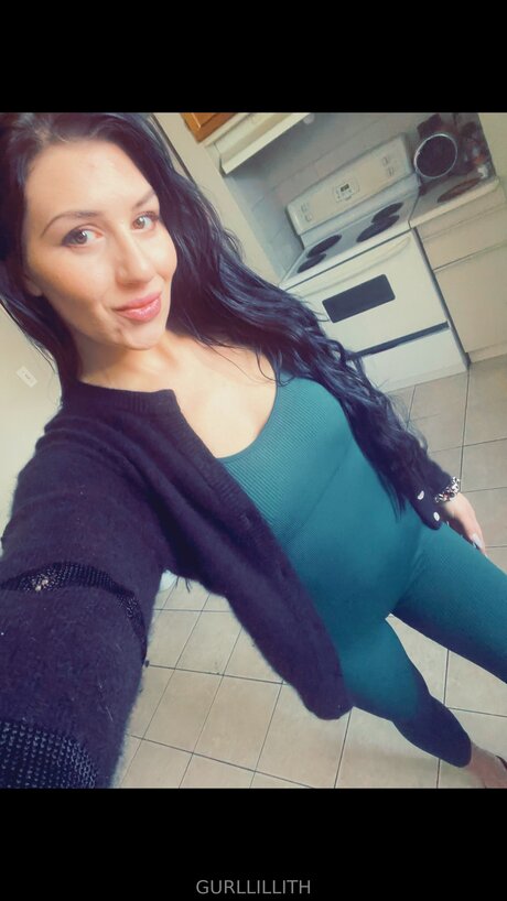 Naakte gelekte OnlyFans-foto van Girllillith