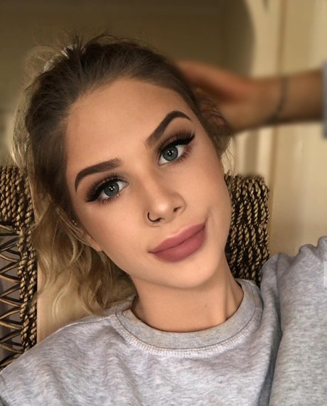 Naakte gelekte OnlyFans-foto van Jaide Samara Francis