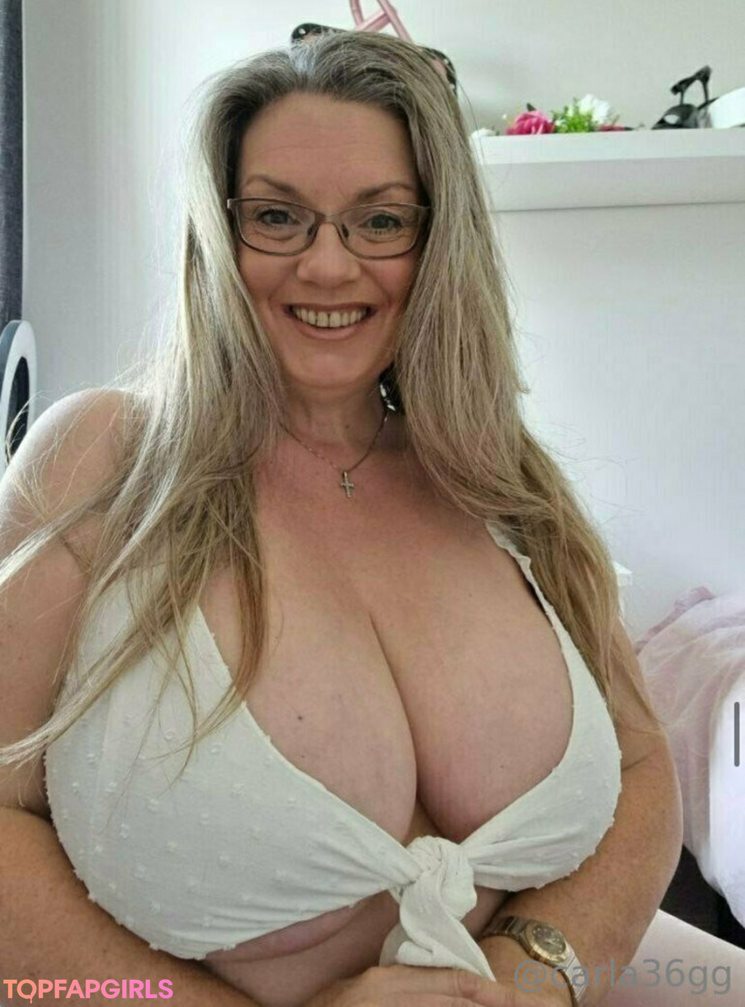 Naakte gelekte OnlyFans-foto van Carla36gg #1498