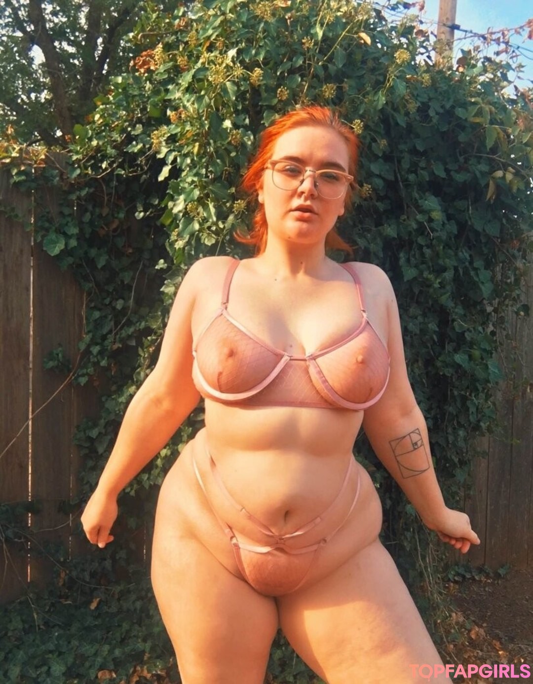 Naakte gelekte OnlyFans-foto van Allisonivyx #1116