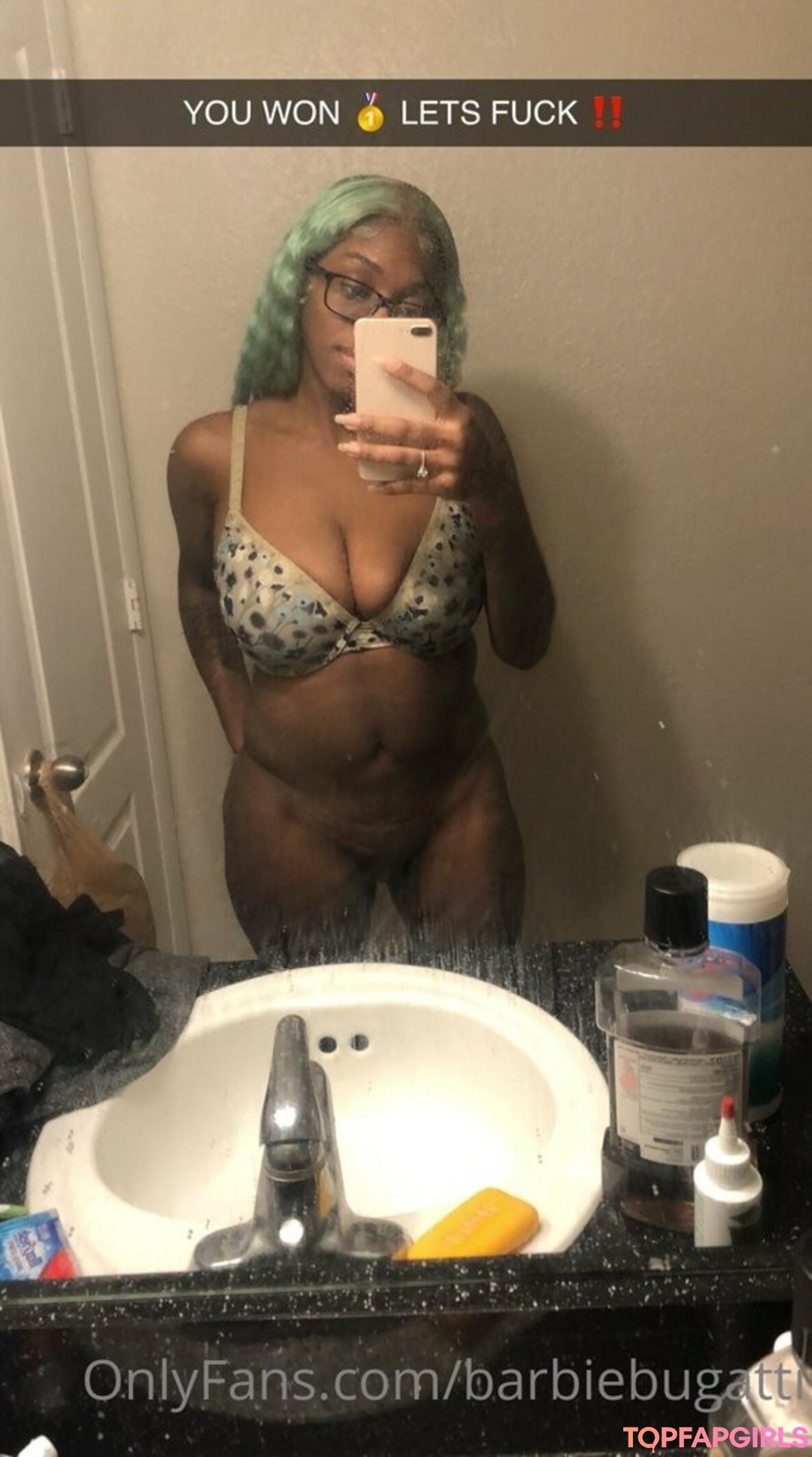 Naakte gelekte OnlyFans-foto van Barbie Bugatti #1333