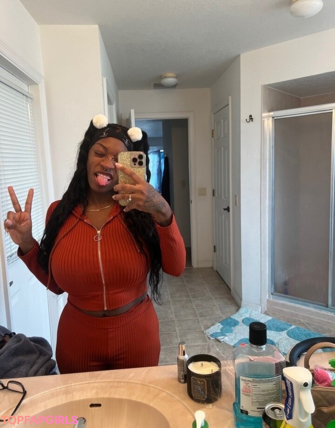 Naakte gelekte OnlyFans-foto van Barbie Bugatti #1713
