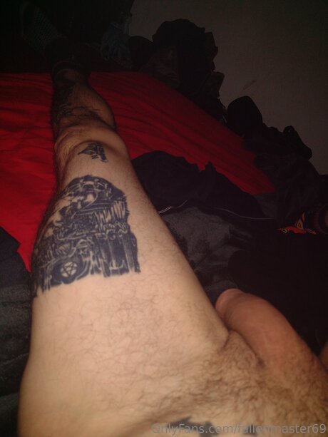 Naakte gelekte OnlyFans-foto van Fallenmaster69