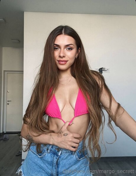 Naakte gelekte OnlyFans-foto van Margo Secrett