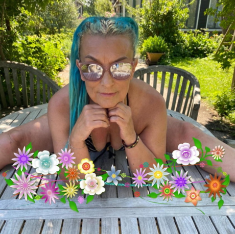 Naakte gelekte OnlyFans-foto van Sandra Maria Brook