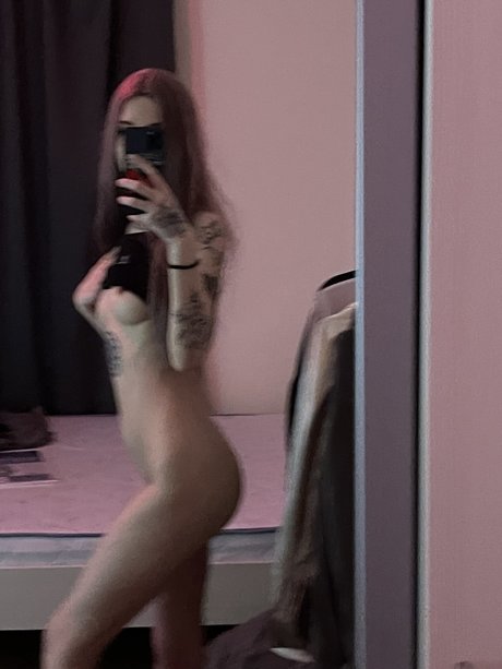 Naakte gelekte OnlyFans-foto van Arinagp